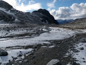 The lower cirque with glacial features